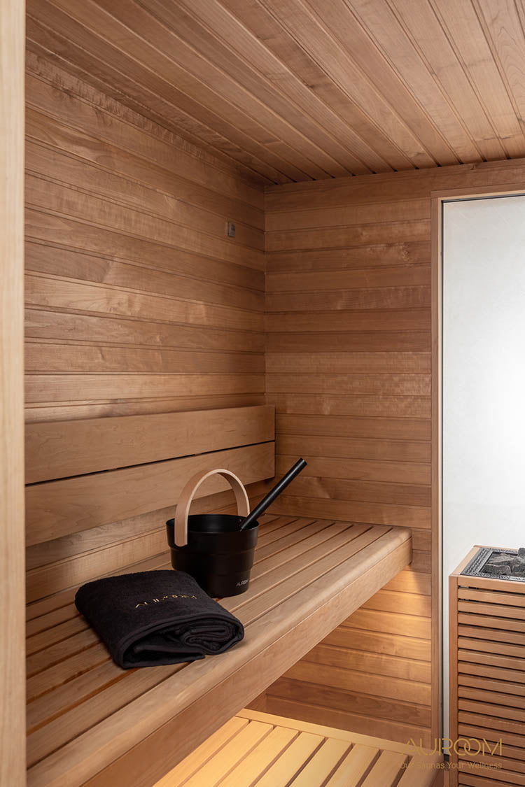 Auroom Garda 6 Person Outdoor Traditional Sauna